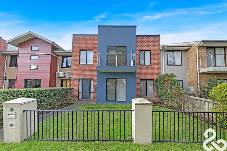 Main view of Homely townhouse listing, 21 Raven Walk, Epping VIC 3076