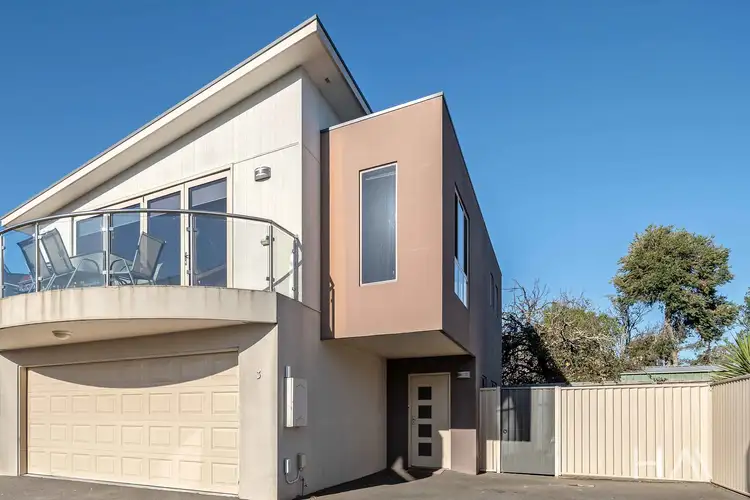 3/37 Rothesay Close