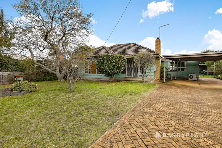 12 Potton Avenue, Rosebud VIC 3939