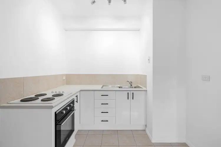 Fourth view of Homely unit listing, 9/71 Alfred Street, Manunda QLD 4870