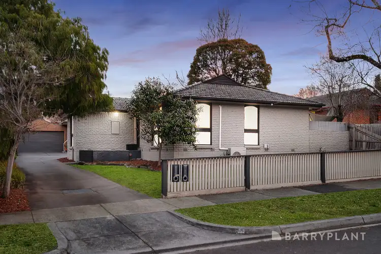 43 Mirang Avenue, Croydon VIC 3136
