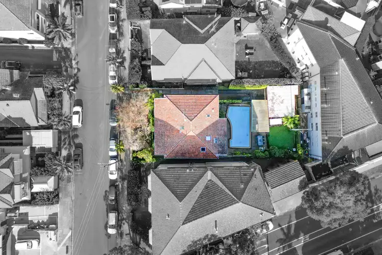 Third view of Homely semi-detached listing, 1/12 Hayes Street, Neutral Bay NSW 2089
