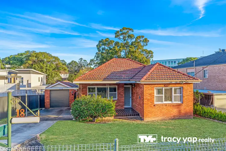 18 Blenheim Road, Carlingford NSW 2118
