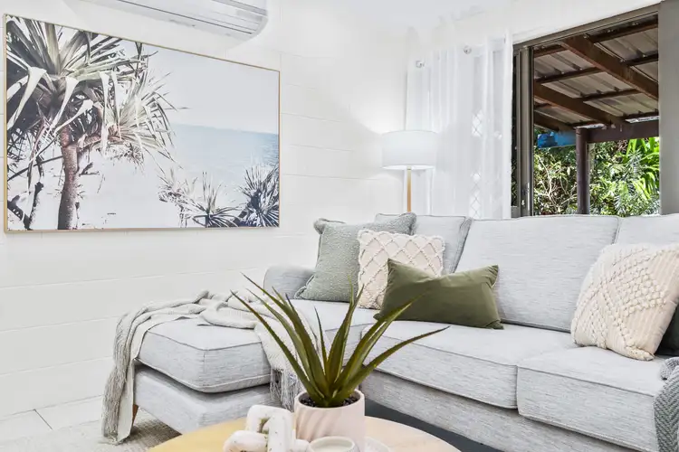 Sixth view of Homely house listing, 8 Greenfield Close, Mooroobool QLD 4870