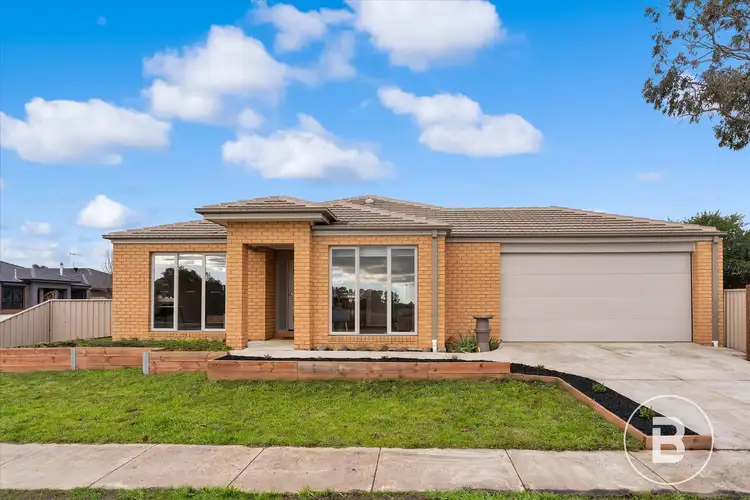 2 Fitch Court, Ballan VIC 3342