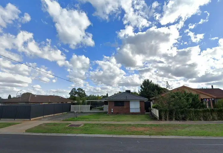 68 Kurunjang Drive, Kurunjang VIC 3337