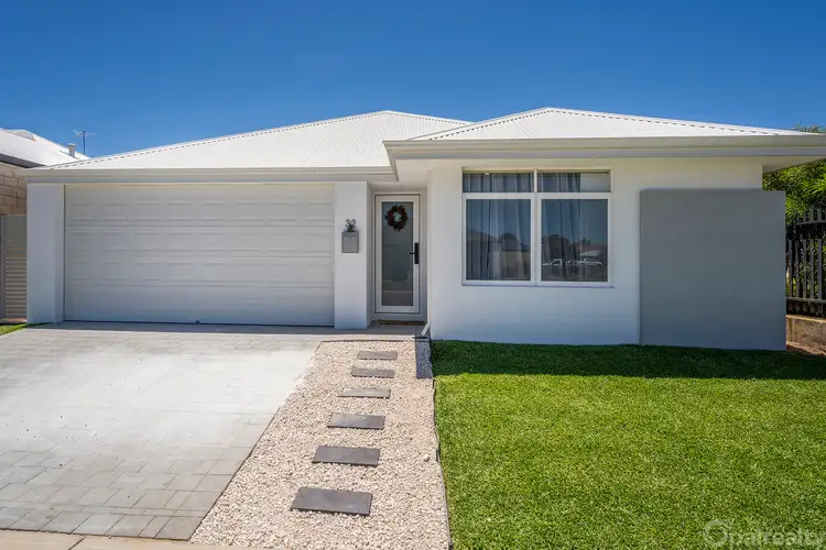Main view of Homely house listing, 32 Cathedral Approach, Secret Harbour WA 6173