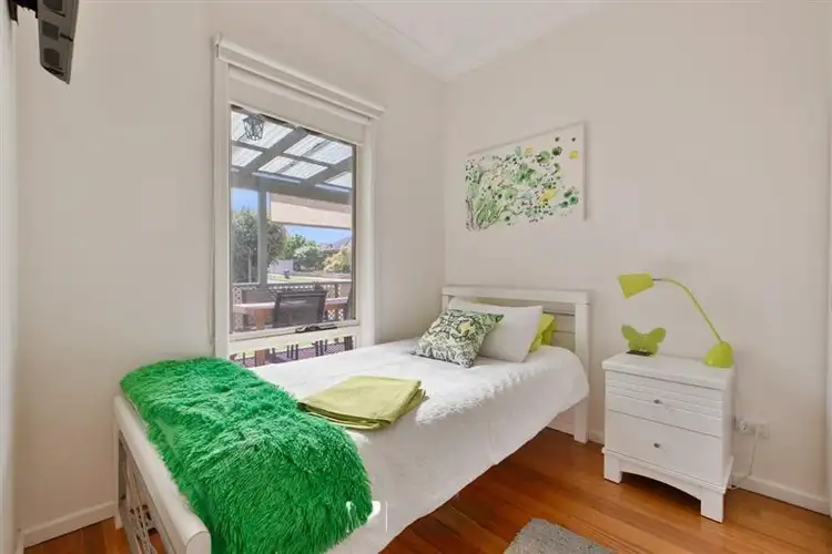 1/56 Panorama Street, Clayton VIC 3168