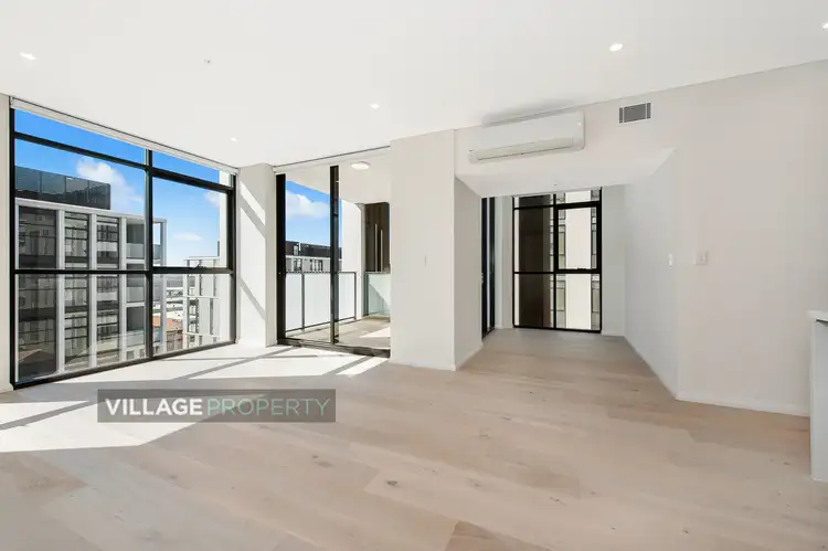 321/31 Flora Street