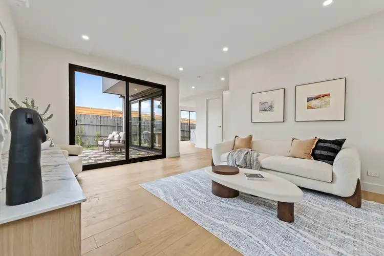 Fourth view of Homely townhouse listing, 4/34 Whitehorse Road, Blackburn VIC 3130