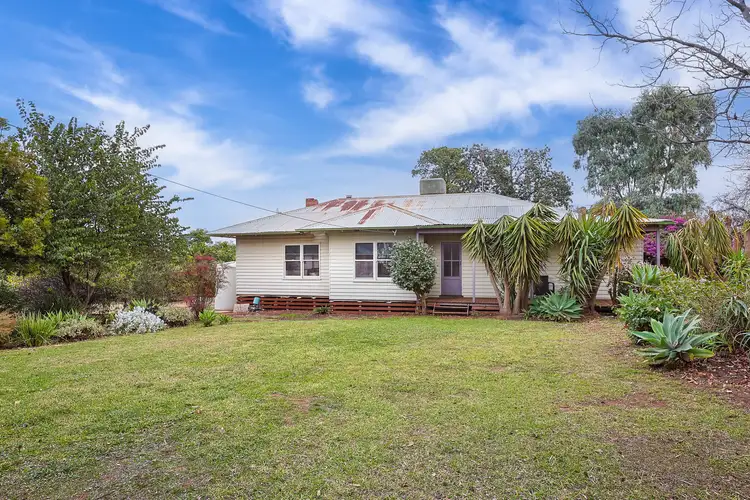 92 New Guinea Road, Robinvale VIC 3549