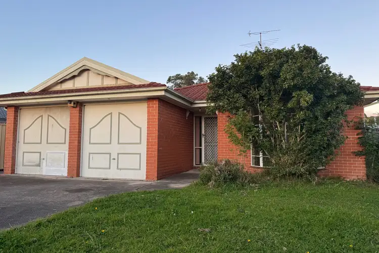 9 Triston Close, Oakhurst NSW 2761