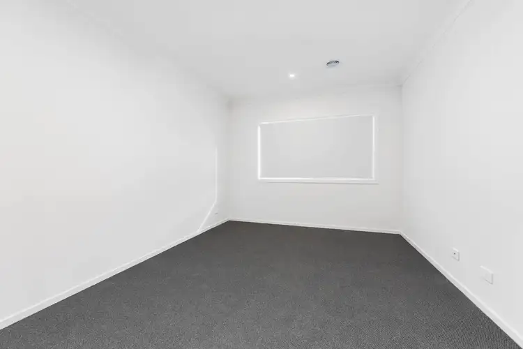 Fifth view of Homely house listing, 18 Ranelagh Avenue, Strathtulloh VIC 3338