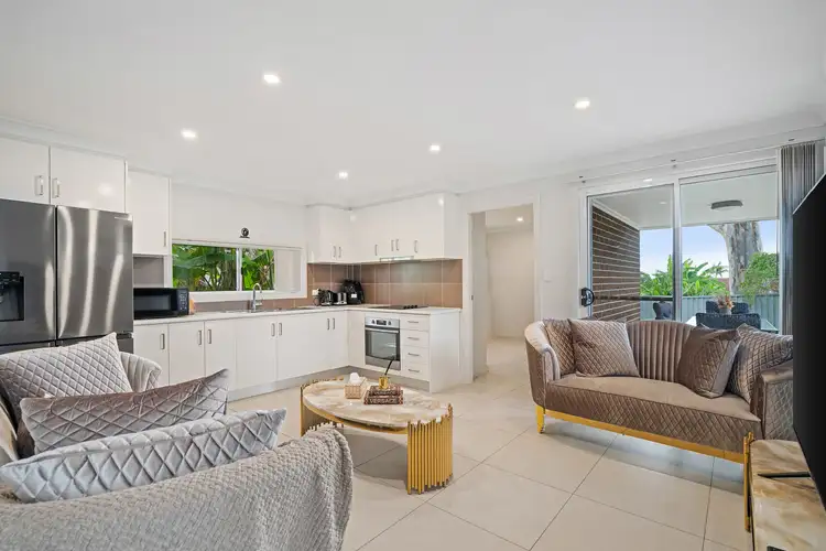 7A De Witt Place, Fairfield West NSW 2165