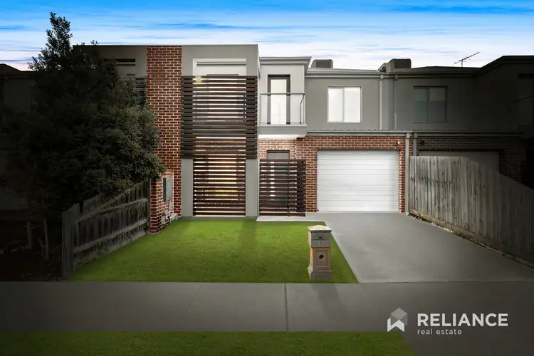 5a Creswick Drive, Point Cook VIC 3030