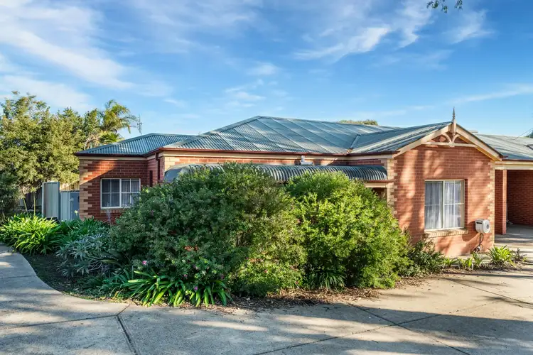 Main view of Homely unit listing, 2/54 Keck Street, Flora Hill VIC 3550