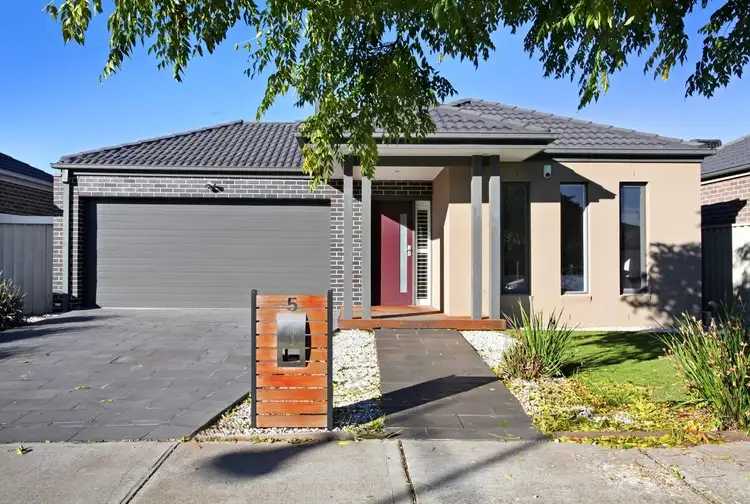 Main view of Homely house listing, 5 Daly Circuit, Caroline Springs VIC 3023