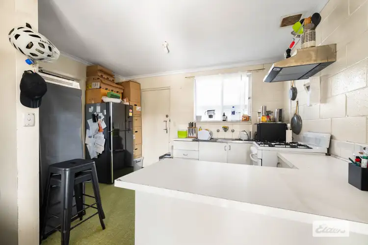 Fourth view of Homely block of units listing, 1-4/107 Docking Street, Wodonga VIC 3690