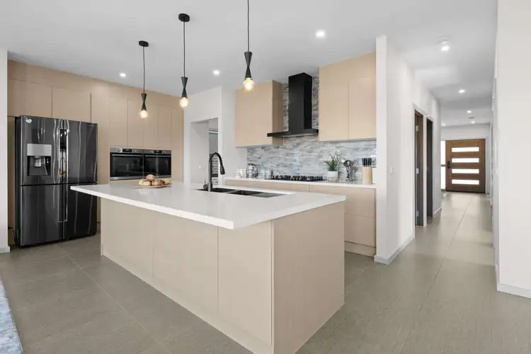 Fifth view of Homely house listing, 19 Fairway Crescent, Darley VIC 3340