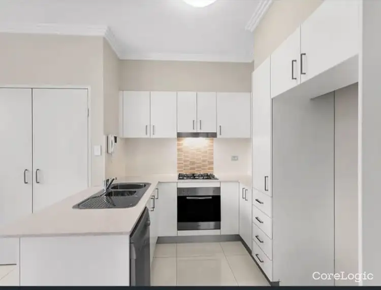 Second view of Homely apartment listing, 18/4-6 Darcy Street, Westmead NSW 2145