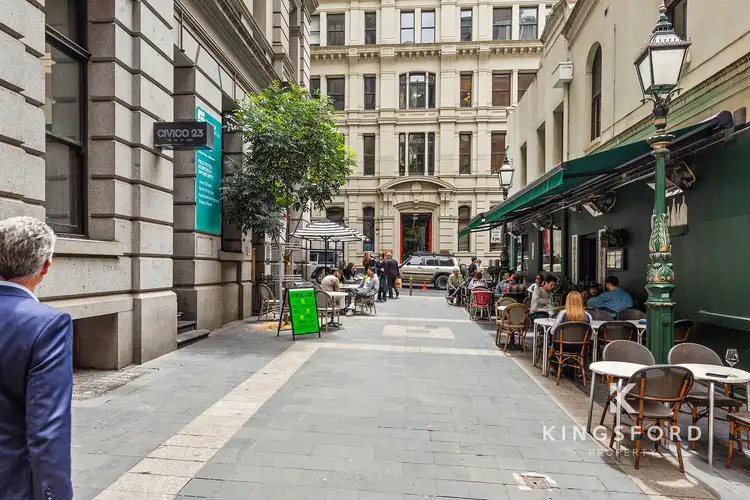 902/18-20 Bank Place, Melbourne VIC 3000