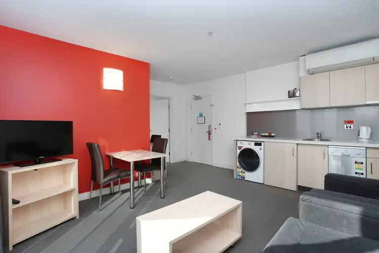 902/18-20 Bank Place, Melbourne VIC 3000