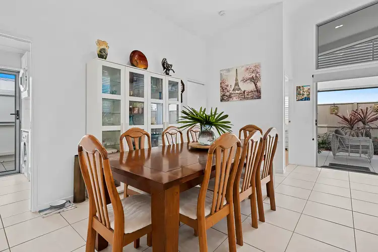 141/25 Owen Creek Road, Forest Glen QLD 4556