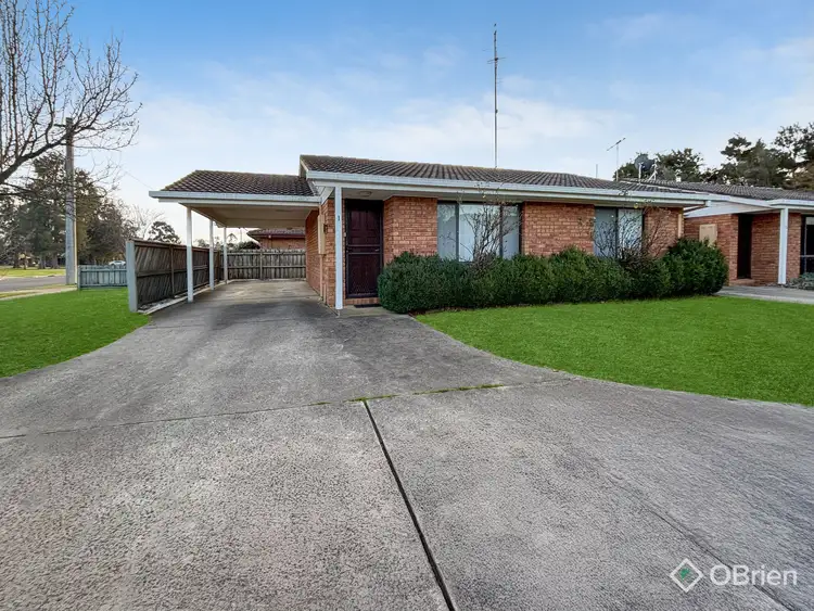 Main view of Homely unit listing, 1/16 Cambridge Drive, Warragul VIC 3820