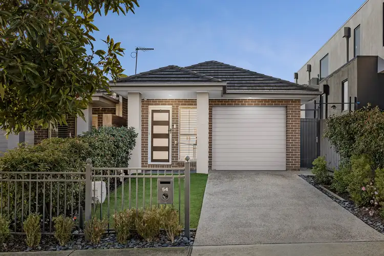 54 Williamson Avenue, Strathmore VIC 3041