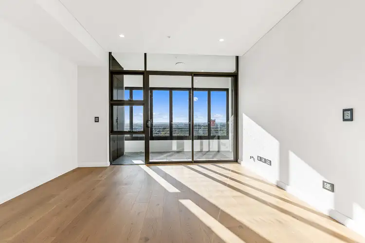 708/305 Trafalgar Street