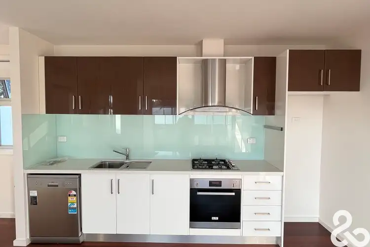 Third view of Homely townhouse listing, 6/18 Bailey Avenue, Preston VIC 3072