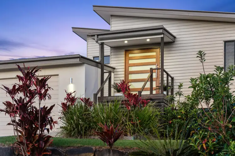Second view of Homely house listing, 10 Amethyst Place, Yaroomba QLD 4573