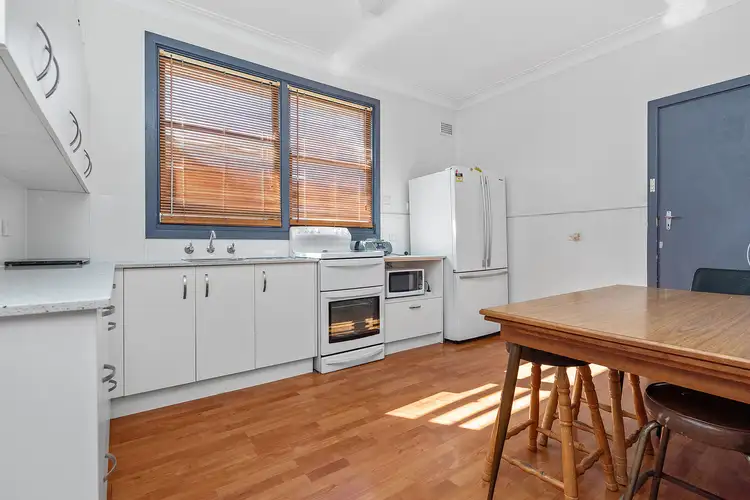 Fifth view of Homely house listing, 4 Ellesmere Street, Thornton NSW 2322
