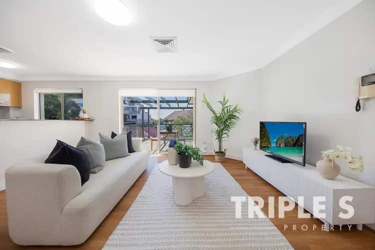 Main view of Homely unit listing, 11/1 Bowen Street, Chatswood NSW 2067
