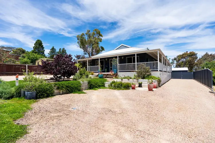 18 Brown Street, Castlemaine VIC 3450