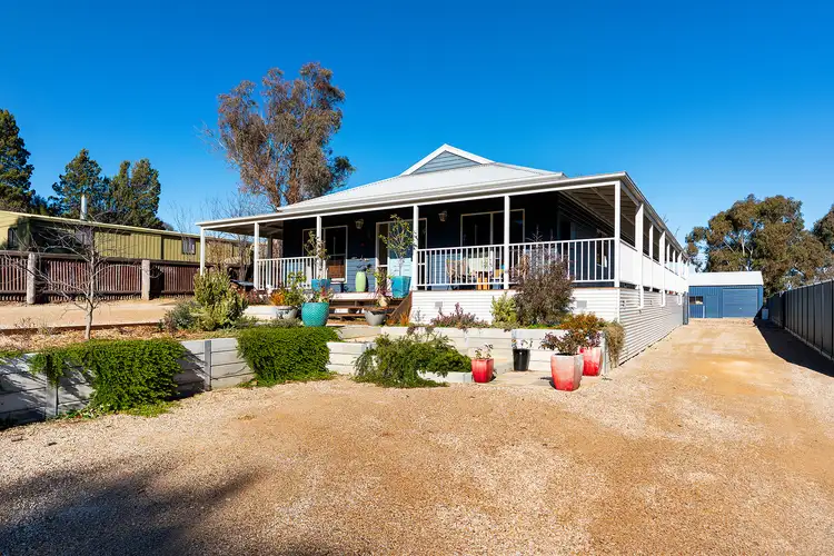 18 Brown Street, Castlemaine VIC 3450