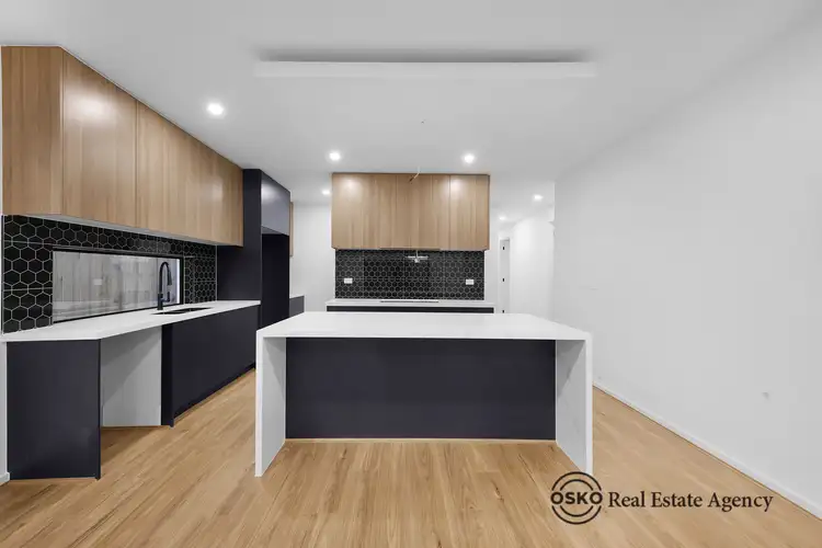 49 Waterside Boulevard, Wollert VIC 3750