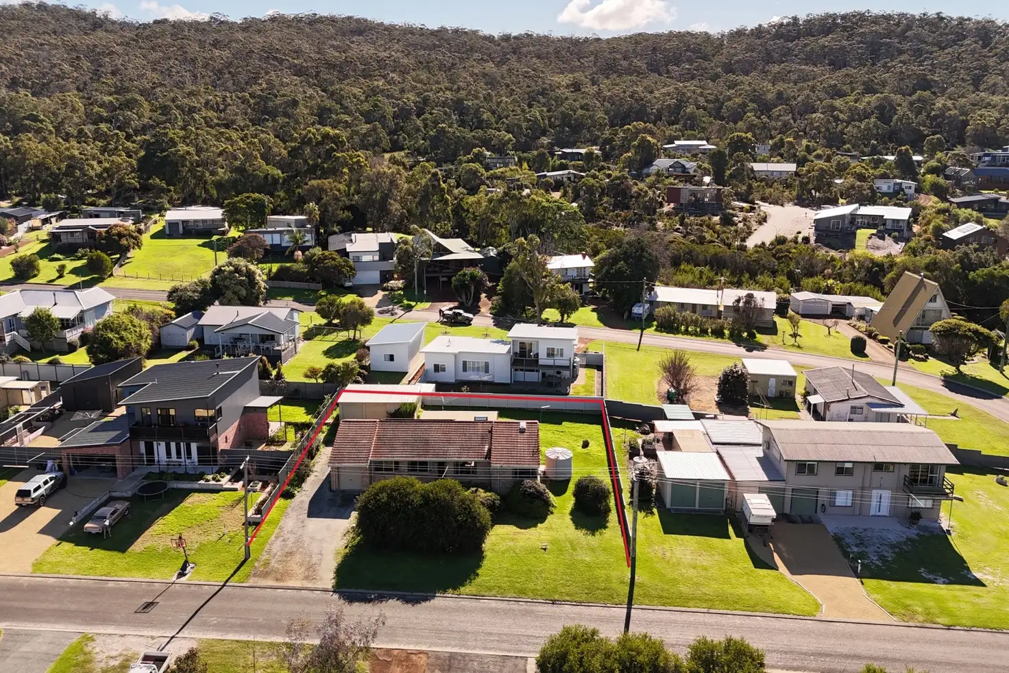Main view of Homely house listing, 10 Iluka Avenue, Ocean Beach WA 6333