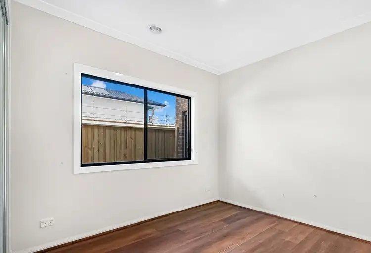 Fifth view of Homely house listing, 70 Cinnamara Circuit, Tarneit VIC 3029