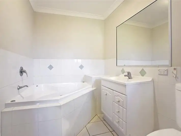 Third view of Homely unit listing, 1/209 Nelson Street, Kearneys Spring QLD 4350