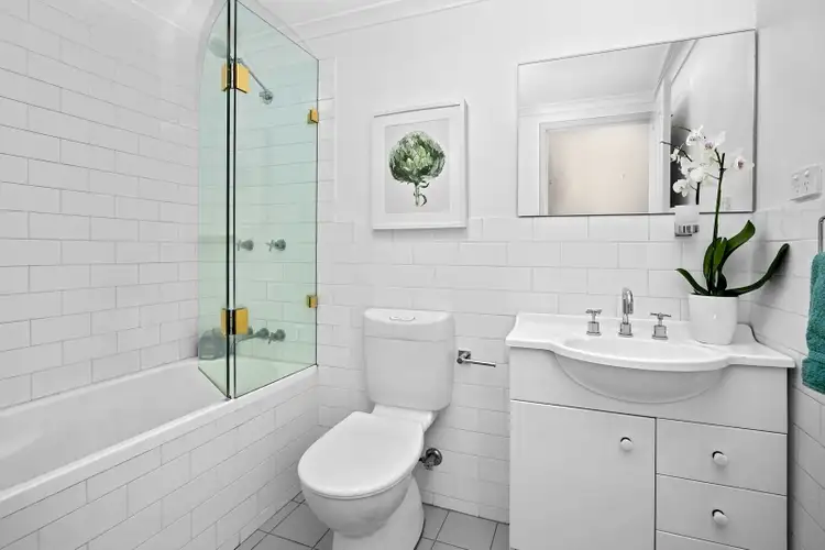 Fifth view of Homely apartment listing, 6/7-9 Quirk Road, Manly Vale NSW 2093