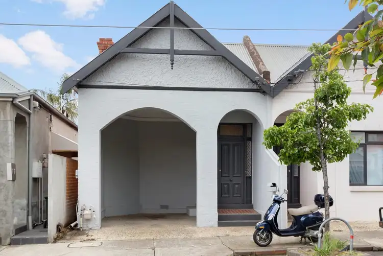 19 Caroline Street