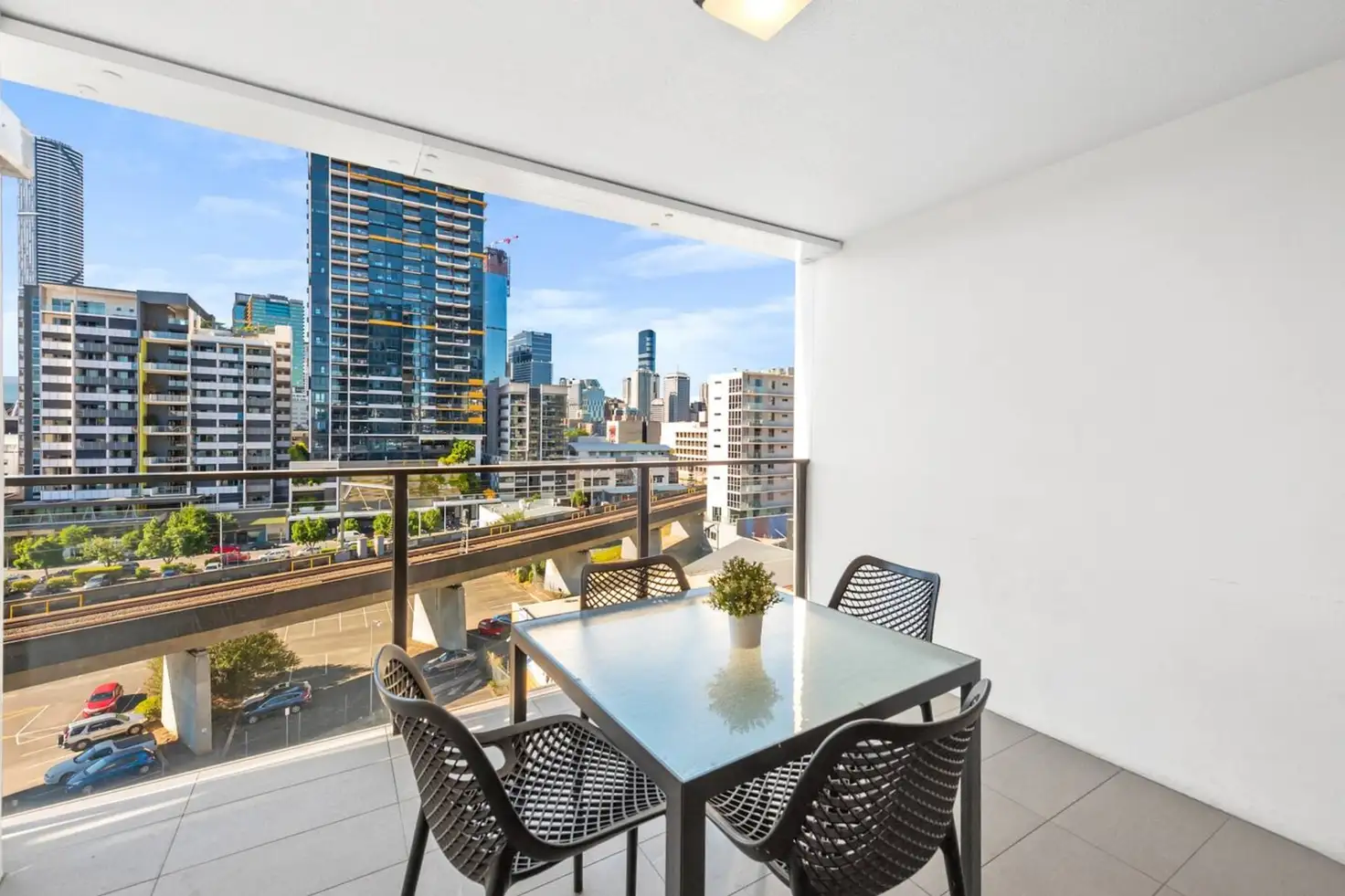 Main view of Homely unit listing, 706/14 Merivale Street, South Brisbane QLD 4101