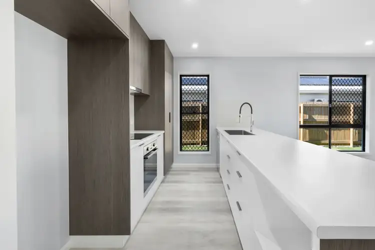Sixth view of Homely house listing, 15 Eaglemount Road, Andergrove QLD 4740