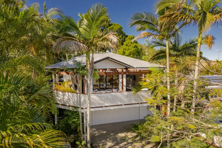 8 Berrima Row, Noosa Heads QLD 4567