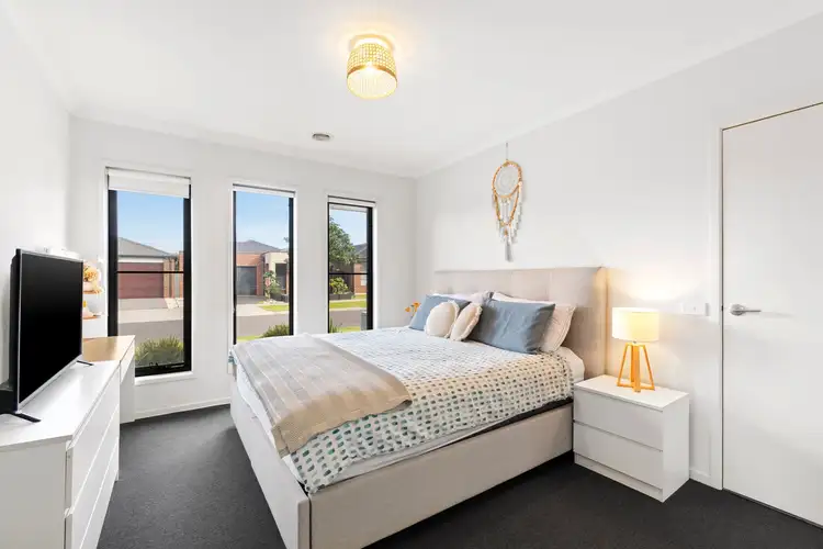 Sixth view of Homely house listing, 4 Bridport Circuit, Tarneit VIC 3029