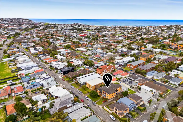 2/52 Wilton Street