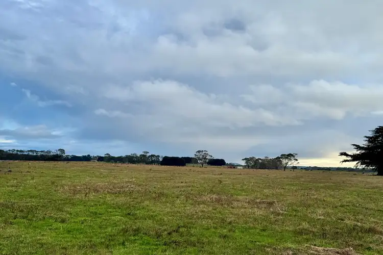 Cobden-Port Campbell Road, Cobden VIC 3266