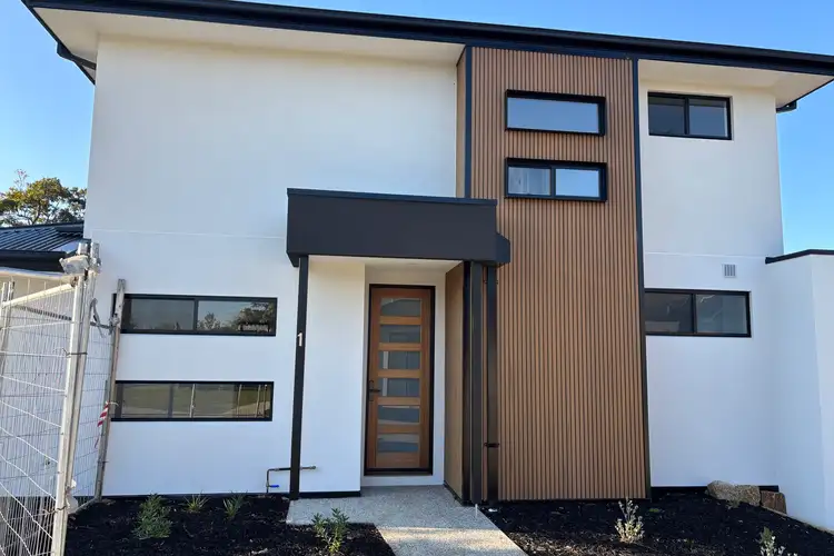 Main view of Homely townhouse listing, 1/33 Cootamundra Street, Capel Sound VIC 3940