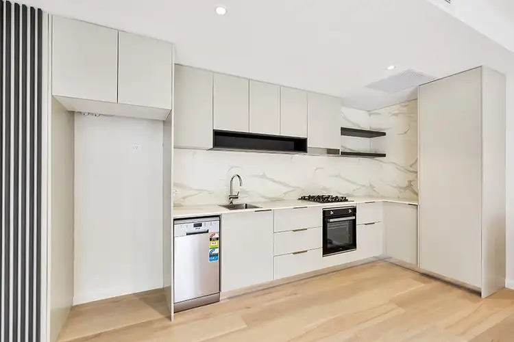 Third view of Homely apartment listing, 5/7 Kareela Road, Cremorne Point NSW 2090